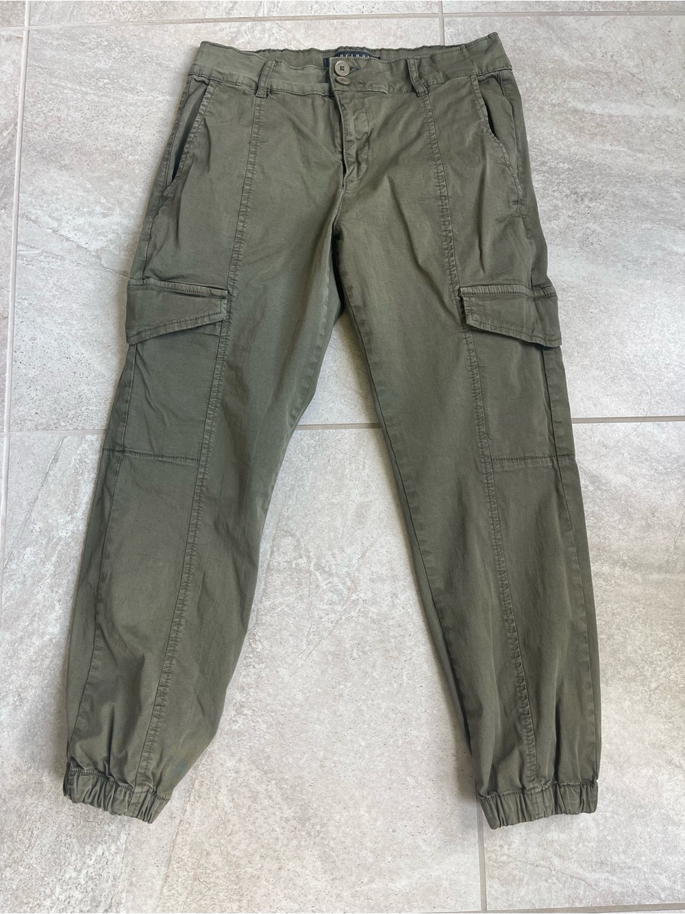 Sanctuary Women’s Cargo Pants in Olive
